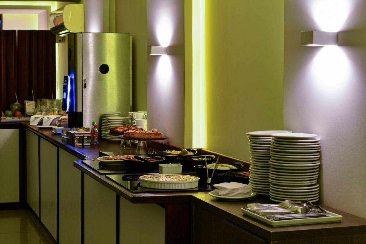 Littoral Gold Flat Hotel Joao Pessoa Bagian luar foto